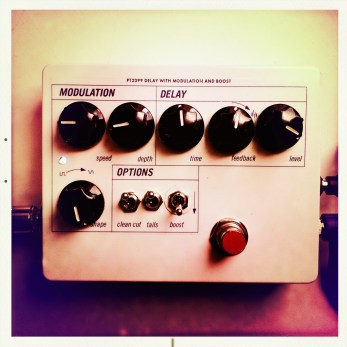 autoconcepto,  J.A. Marina, autoconocimiento, autoconciencia, autoevaluación, autoaceptación, automotivación, autonomía,  educación emocional,  bienestar,  capacidades,  competencias, frustración, angustia, Rita Pierson,  conexión, coaching, factor emprendedor, pnl,  error = aprendizaje, expectativas, filtro, modelo, flexibilidad, pensamiento divergente y creativo, aceptación personal, elogio, estilo de disciplina, límites, valores personales, directrices, objetivos , crecimiento interior,  aproximaciones sucesivas, feedback,  notas, calificaciones, inteligencias múltiples de H. Gardner, esfuerzo,  comparación intrapersonal, delegar,  responsabilidad,  perseverancia