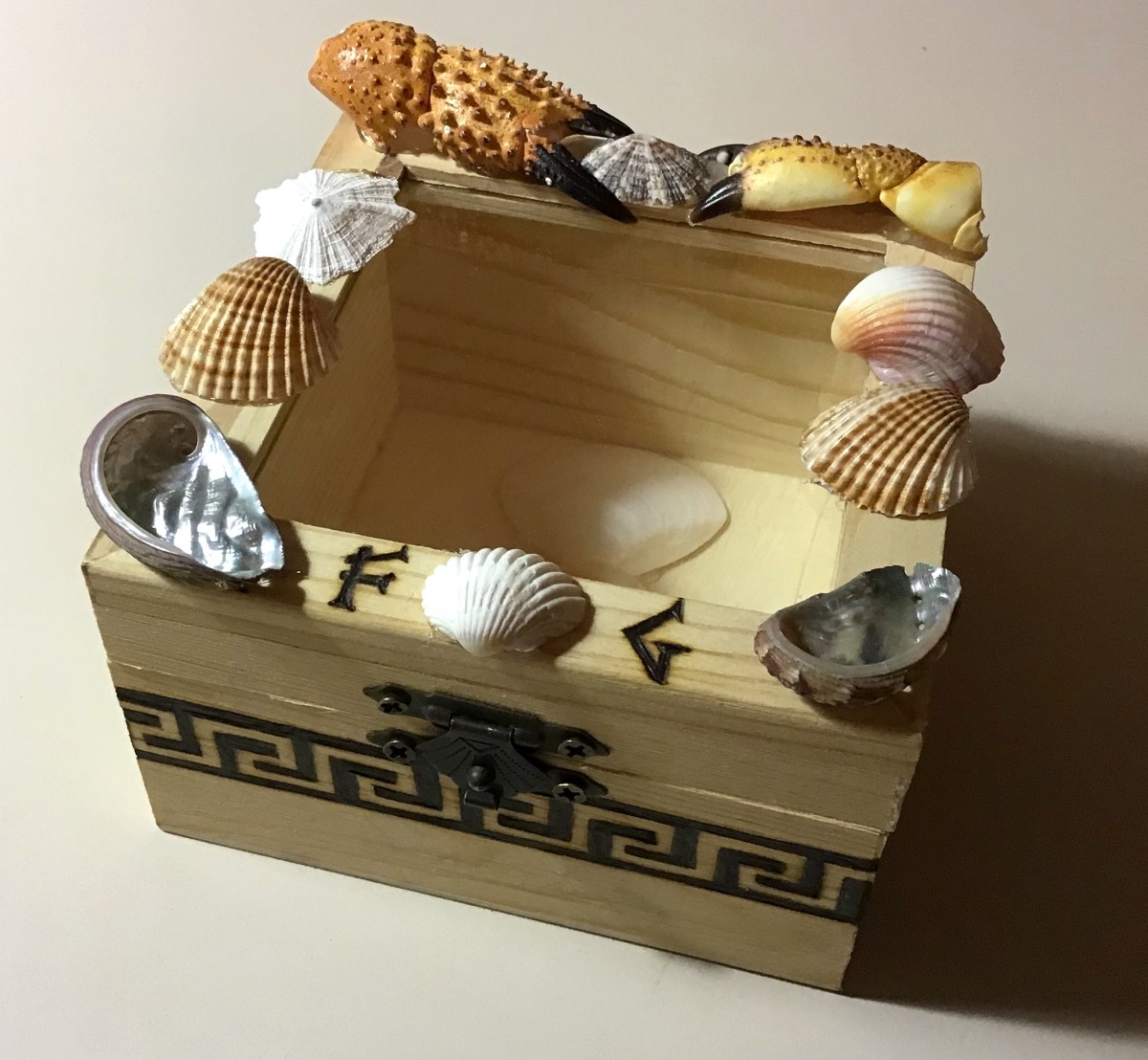 Caja marina pirograbada 04