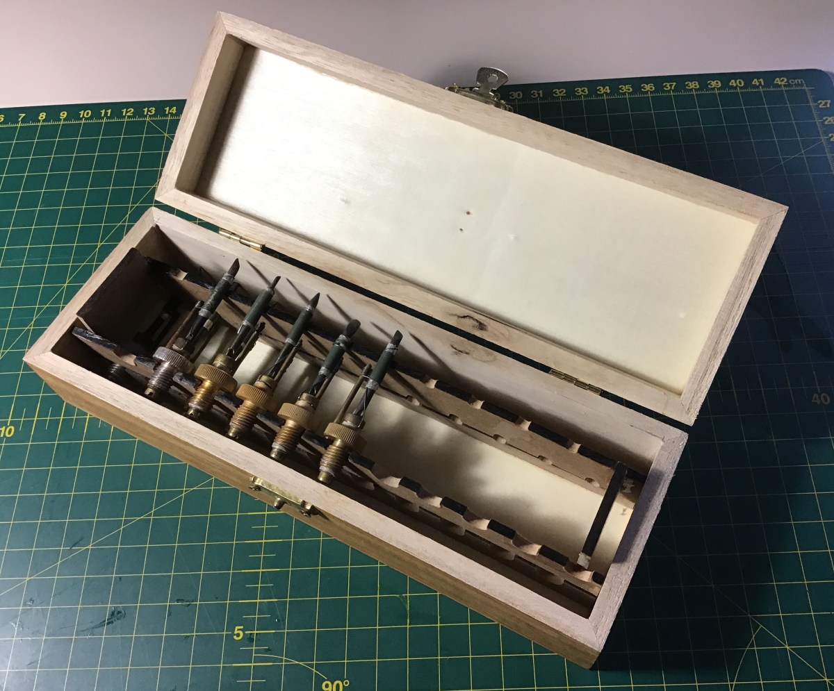 Estuche puntas pirógrafo