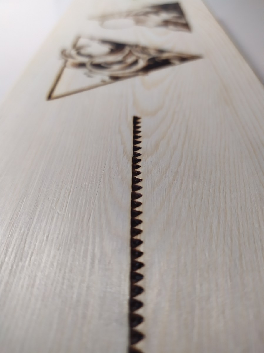 Detalle 1 Caja pirograbada