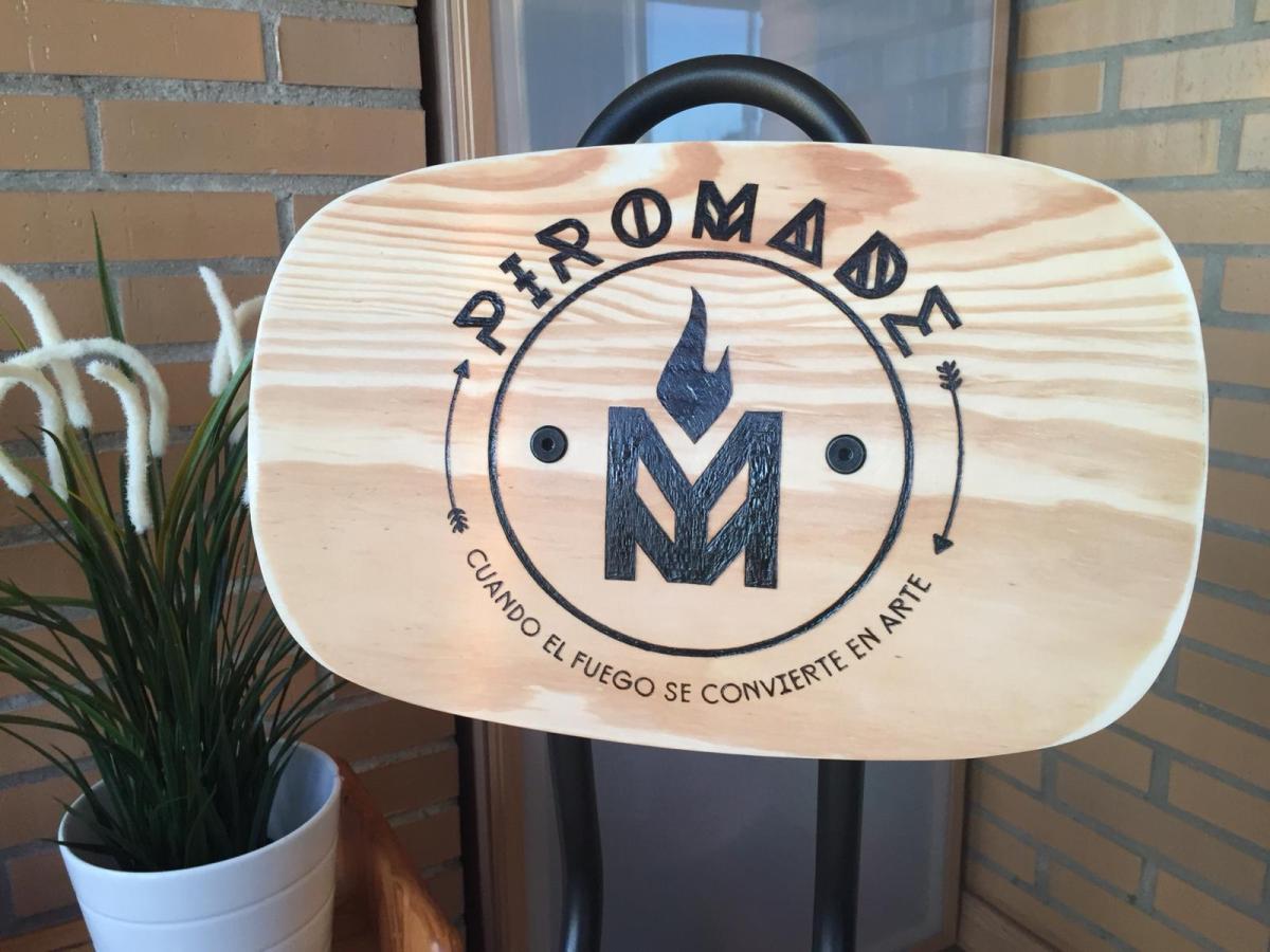 Silla Ikea Pirograbada para Piromade 02